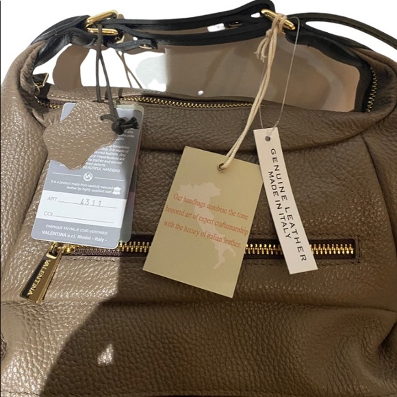 Handbag - Picture 3 of 6